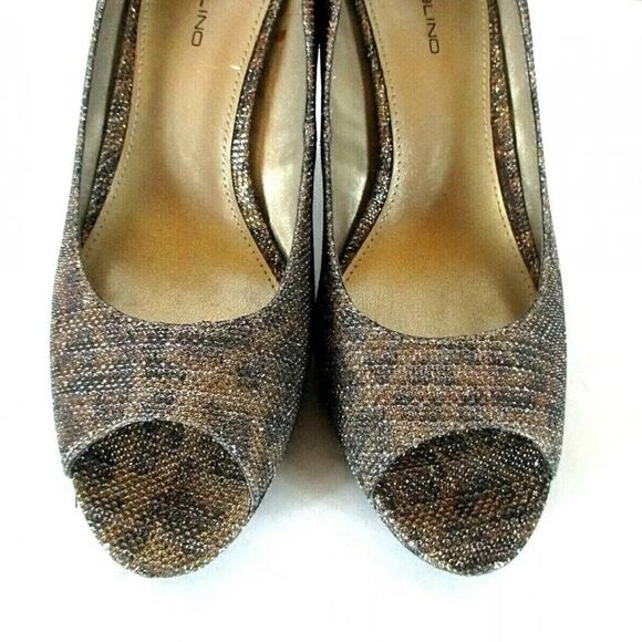Bandolino Mylah copper shimmer cheetah print pumps - Picture 2 of 5